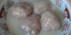 Pulpety w sosie �mietanowym