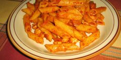 Penne z piersi� z kurczaka