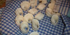 Uszka z grzybami i kapust�