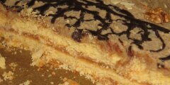 Kruchy orzechowiec z mas� jab�kow�