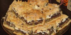Warstwowe ciasto jab�kowe z bakaliami