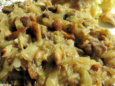 Zdjęcie potrawy Biała kapusta z grzybami i wędzonym boczkiem