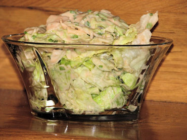 Zdjęcie potrawy Delikatna surówka z zielonej sałaty