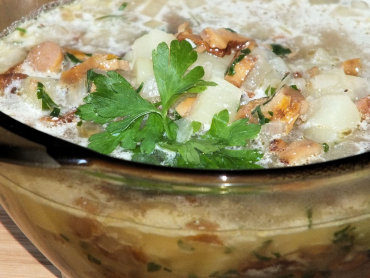 Zdjęcie potrawy Zupa ziemniaczana z kurkami