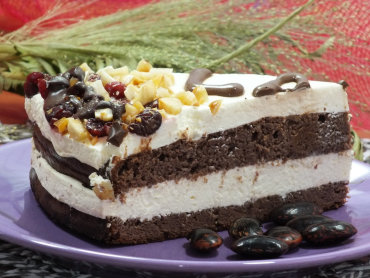 Zdjęcie potrawy Fasolowo-banaowe ciasto z delikatną białą masą