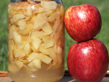 Zdjęcie potrawy Ocet jabłkowy ze skórek z jabłek