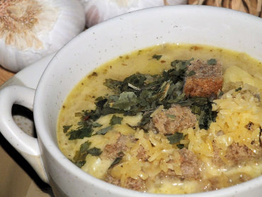 Zdjęcie potrawy Rozgrzewająca zupa czosnkowa