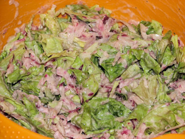 Zdjęcie potrawy Surówka z zielonej sałaty i rzodkiewki