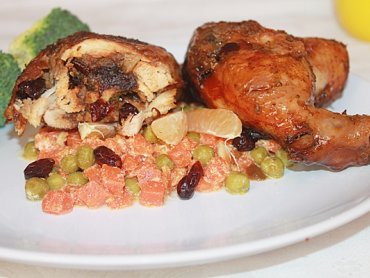 Zdjęcie potrawy Faszerowane udka żurawiną i brokułem