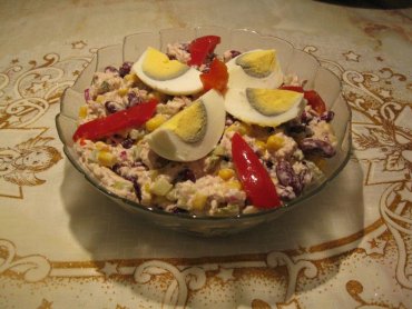 Zdjęcie potrawy Sałatka z tuńczyka i czerwonej fasolki