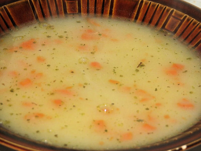 Zupa fasolowa z fasolki konserwowej - zdjęcie 3
