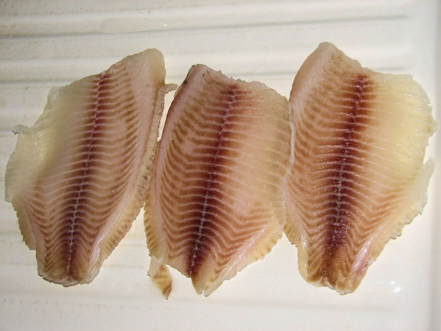 Delikatna rybka w koperkowo-czosnkowym sosie - zdjęcie 2