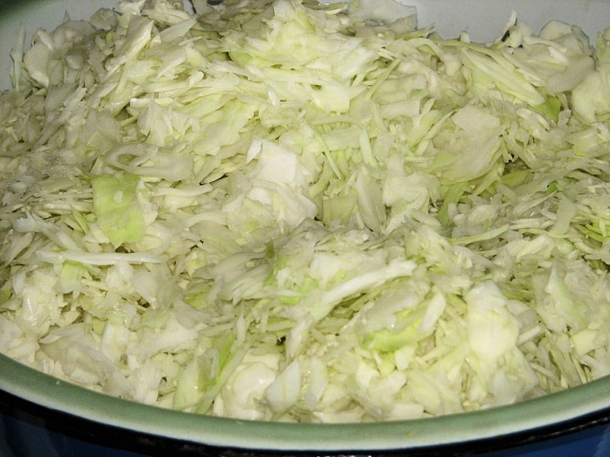 Kolorowa sałatka warzywna na zimę - zdjęcie 3