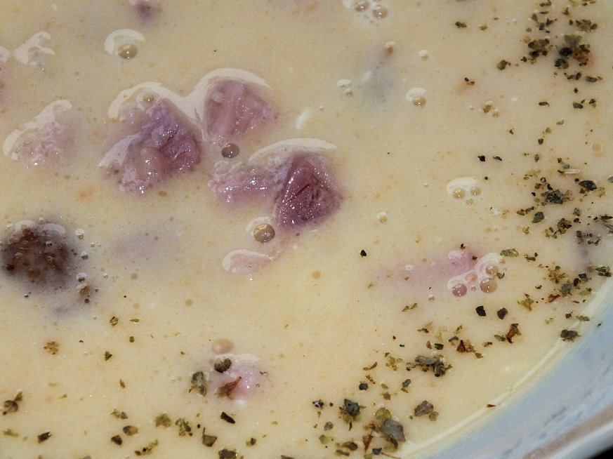 Rozgrzewająca zupa krem z serkami topionymi - zdjęcie 3
