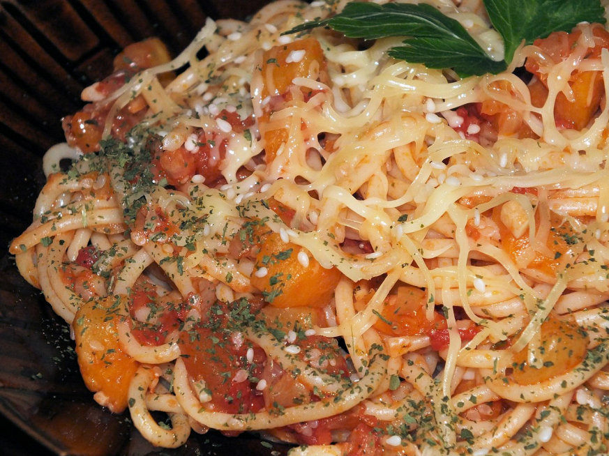 Spaghetti z dynią i pomidorami - zdjęcie 2