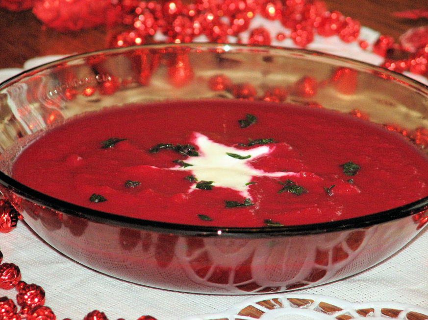 Zupa krem z czerwonych buraków