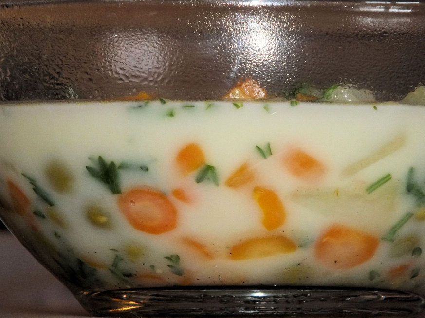 Zupa na lato - marchewkowa z groszkiem - zdjęcie 2