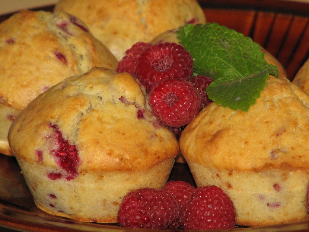 Muffinki Z Malinami Przepisy Kulinarne Ciasta I S Odko Ci