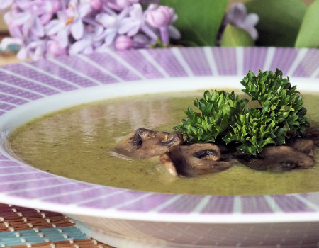 Brokułowa zupa krem na rosole