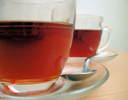 Aromat słabej jakościowo herbaty poprawi...