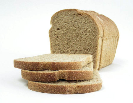 Jak pokroić świeży chleb?