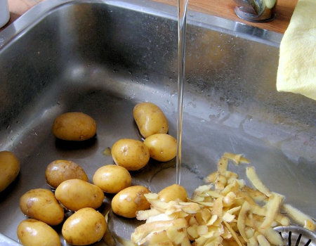 Jak gotować ziemniaki na obiad?