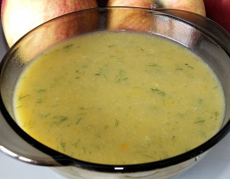 Wakacyjna zupa brokułowa krem