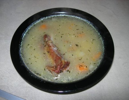 Zupa koperkowa z wędzonką