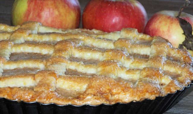 Ciasto jabłkowo-dyniowe w krucho-maślanym cieście