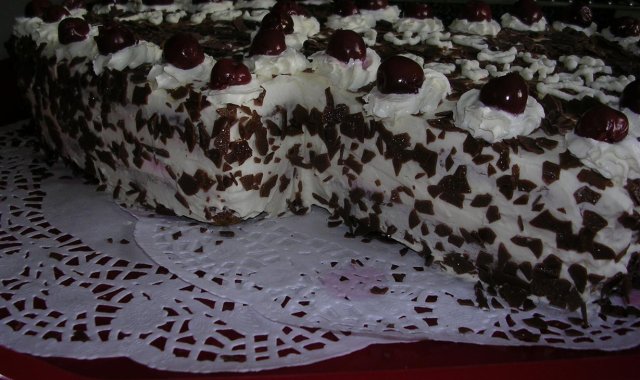 Tort szwardzwaldzki