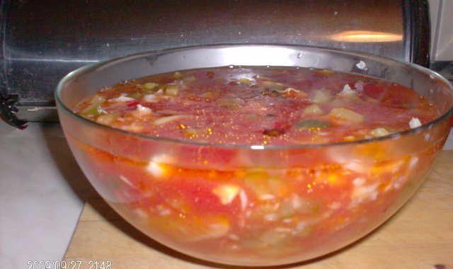 Ryba w sosie pomidorowo-cebulowo-ogórkowym. Idealna na wigilijny stół.