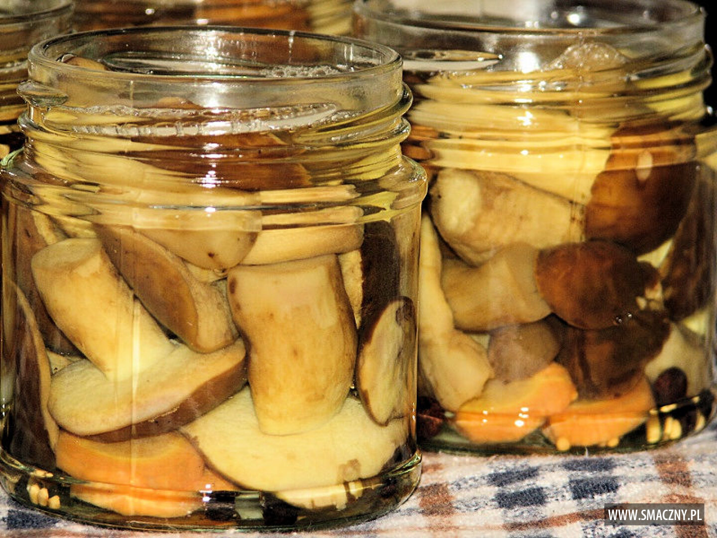 Grzyby marynowane Przepisy kulinarne Przetwory