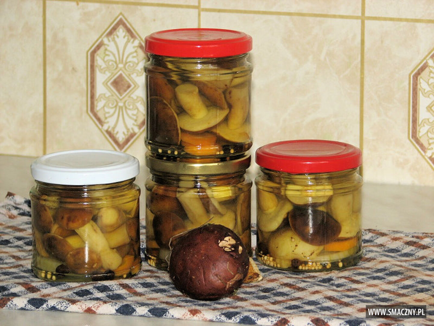 Grzyby marynowane Przepisy kulinarne Przetwory