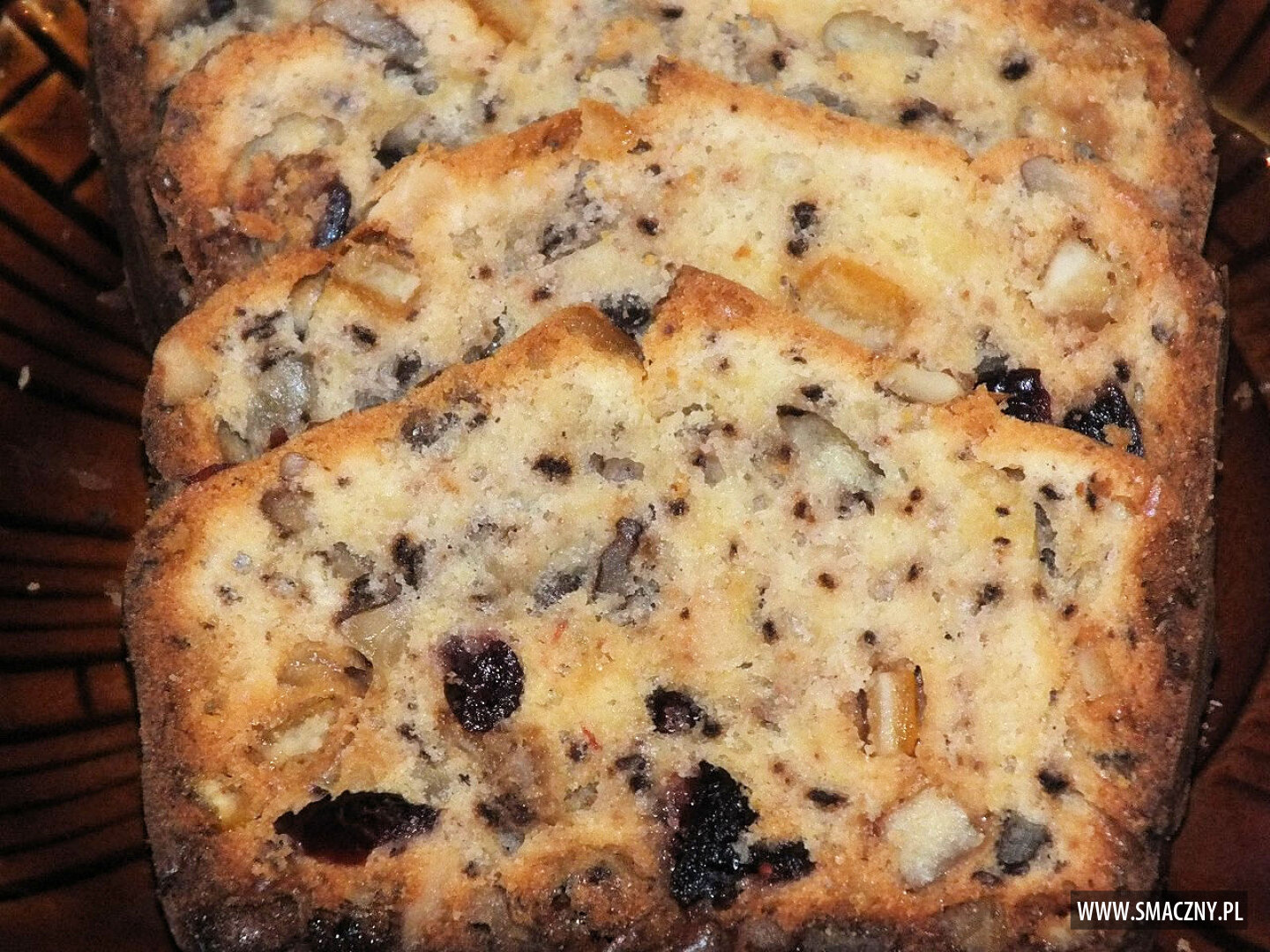 Świąteczny keks z bakaliami Przepisy kulinarne Ciasta