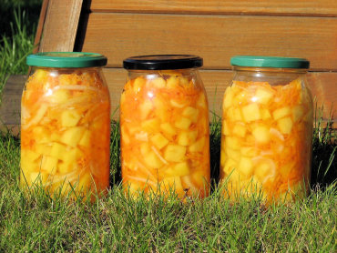 Zdjęcie potrawy Sałatka z cukinii, marchewki i cebuli