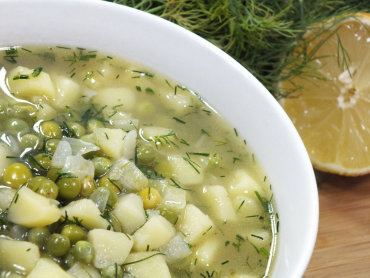 Zdjęcie potrawy Zupa ziemniaczana z zielonym groszkiem i koperkiem