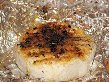 Zdjęcie potrawy Camembert w ziołach z grilla