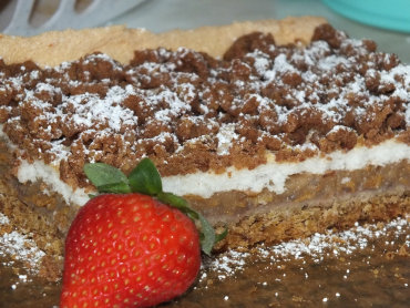 Zdjęcie potrawy Orzechowe ciasto z gruszkami