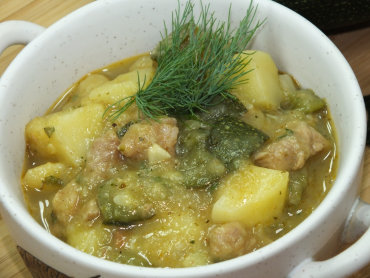 Zdjęcie potrawy Potrawka z indyka, cukinii i ziemniaków