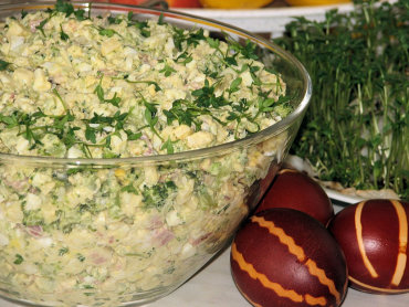 Zdjęcie potrawy Sałatka wielkanocna z brokułem