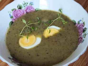 Zdjęcie potrawy Szczawiowo-ziemniaczany krem z jajkiem