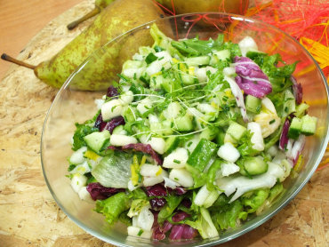 Zdjęcie potrawy Zielona sałata z gruszką