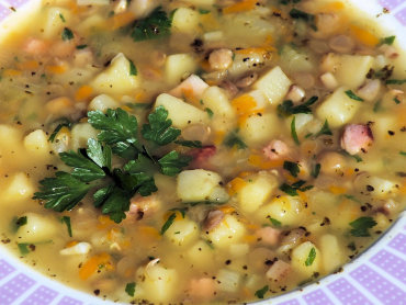 Zdjęcie potrawy Zupa z soczewicą i cukinią