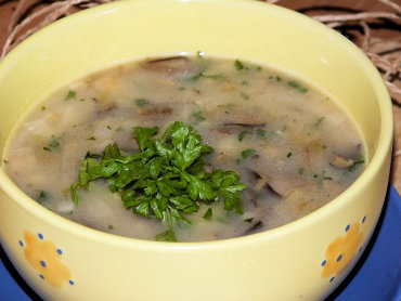 Zdjęcie potrawy Zupa ze świeżych grzybów leśnych