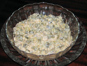 Zdjęcie potrawy Śledziowa sałatka z kiełkami soi