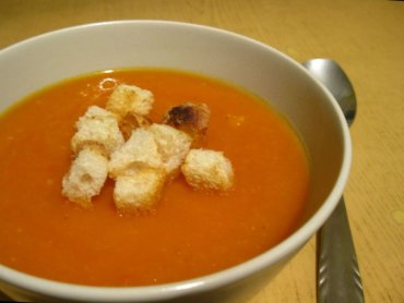 Zdjęcie potrawy Zupa krem z dyni z pomidorami