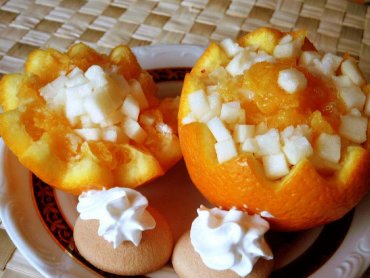 Zdjęcie potrawy Sałatka z gruszek i pomarańczy