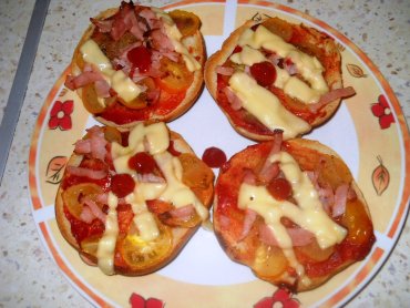 Zdjęcie potrawy Zapiekanki z pomidorkami koktajlowymi
