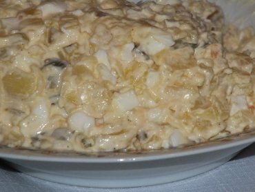 Zdjęcie potrawy Prosta i smaczna sałatka śledziowa z białą fasolą