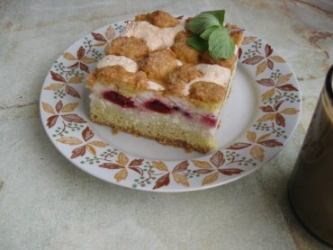 Zdjęcie potrawy Przepyszne kruche ciasto z serem i śliwkami
